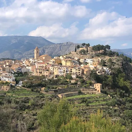 Nyaraló Casa El Castellet En Polop. *